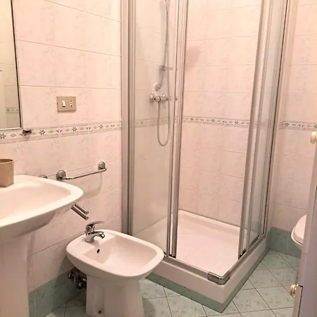 Augusta Apartment, Seconda Fila Mare Rif A820 * سان بنيديتّو ديل ترونتو