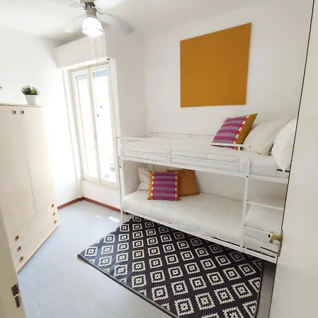 アパート Augusta Apartment, Seconda Fila Mare Rif A820