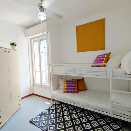 Augusta Apartment, Seconda Fila Mare Rif A820 *